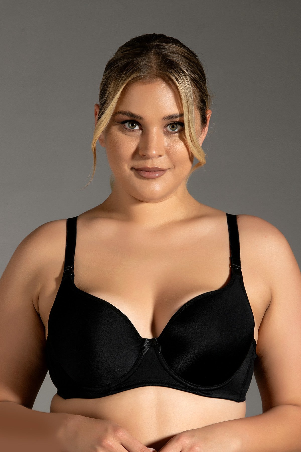 Kadın Desteksiz C Cup Sütyen