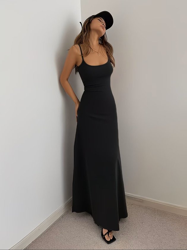 Women's Spaghetti Strap Round Neck Long Sandy Dress