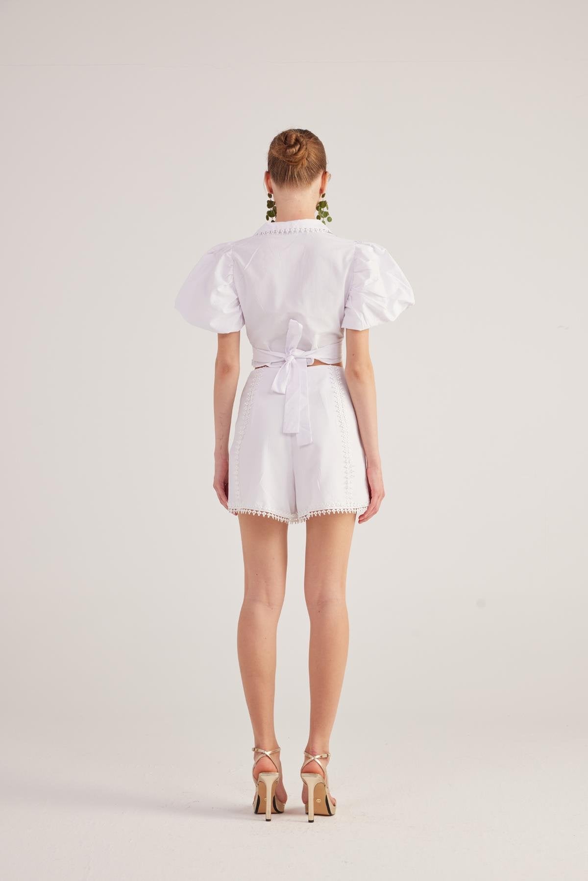 Astarlı, Brode Detaylı Poplin Fairy Şort Beyaz