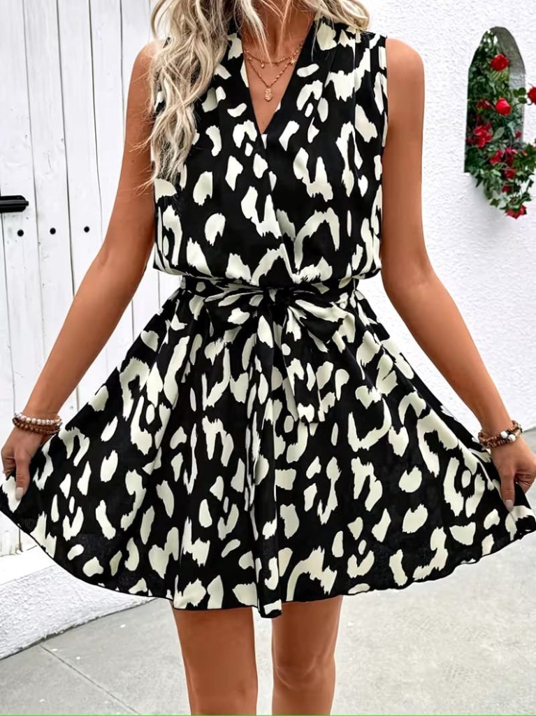 Women's Strap Wrap Collar Belted Patterned Short Dress