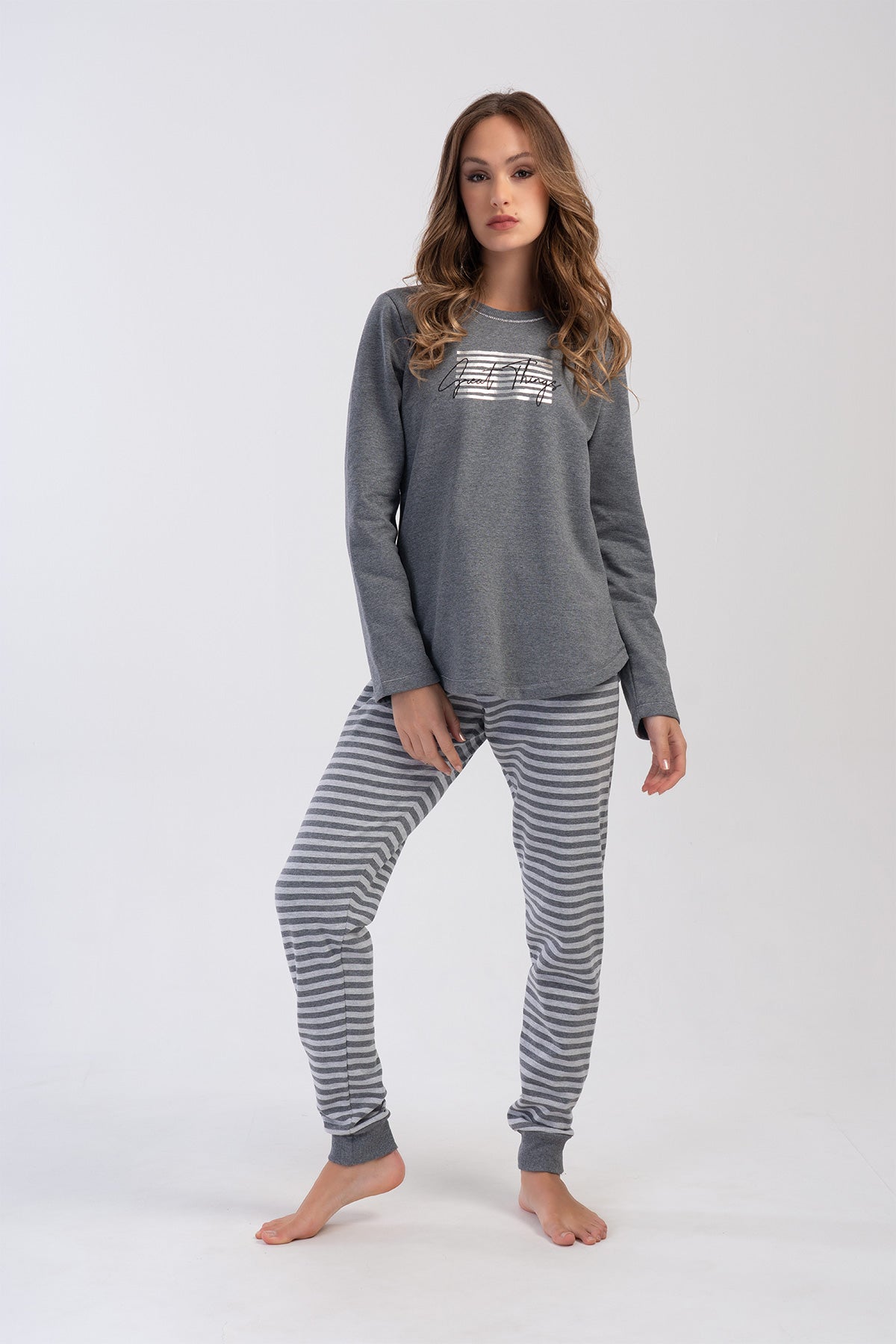 Woman Shiny Two Yarn Pyjama Set