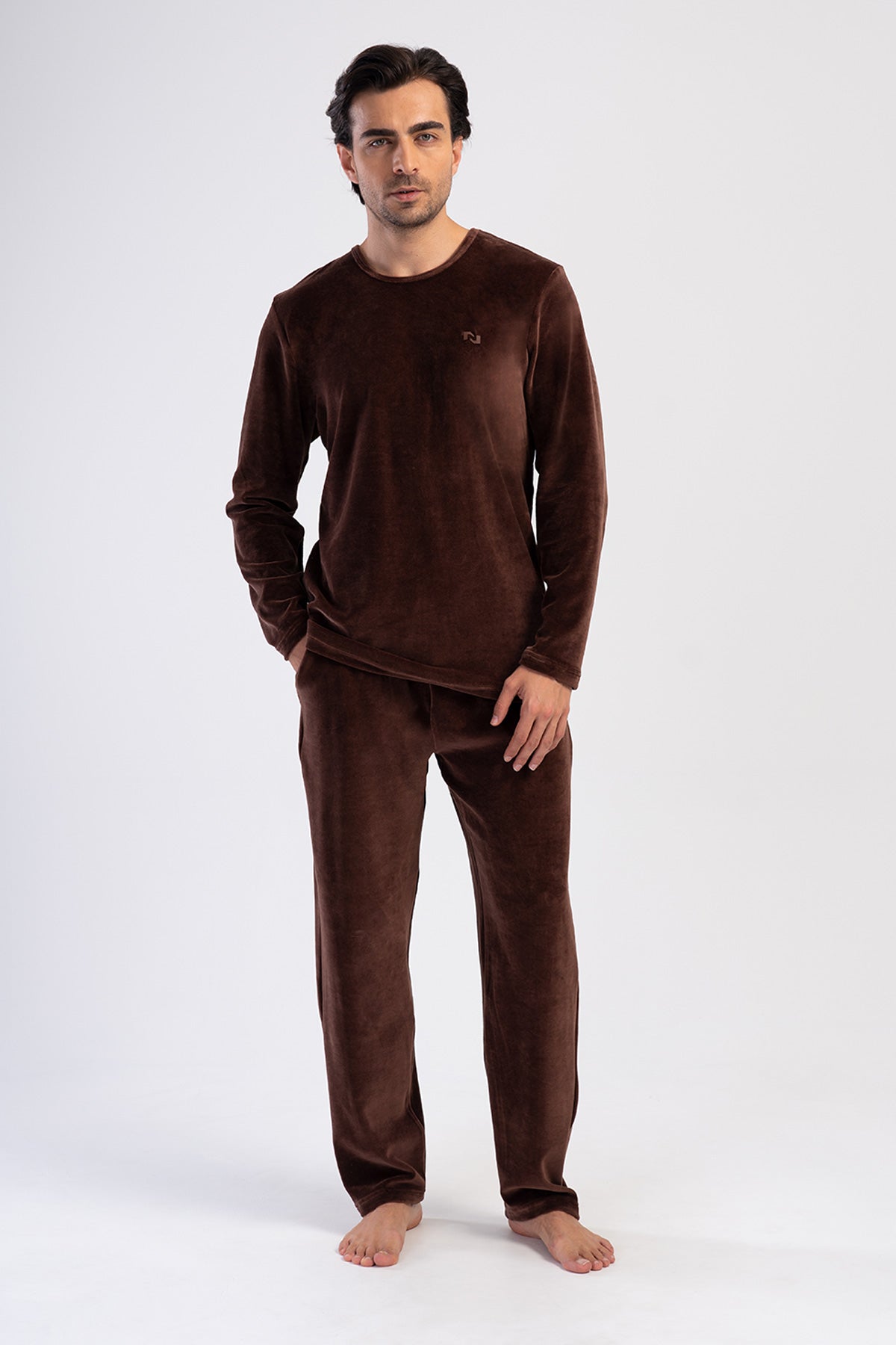 CEPLI ERKEK KADIFE O YAKA UZUN KOL PIJAMA TAKIM