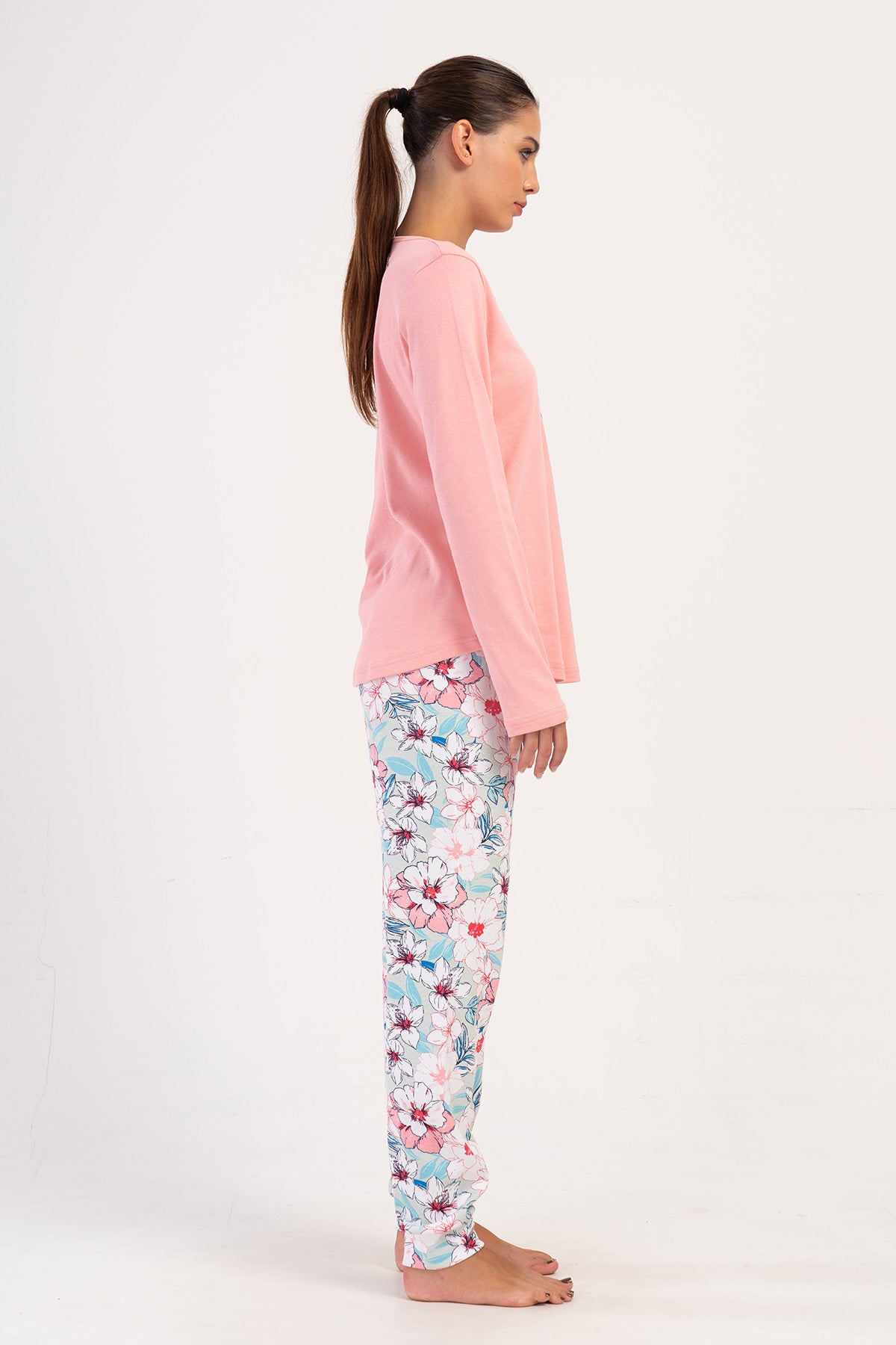 Woman Natalie Interlock Buttoned O Neck Pyjama Set