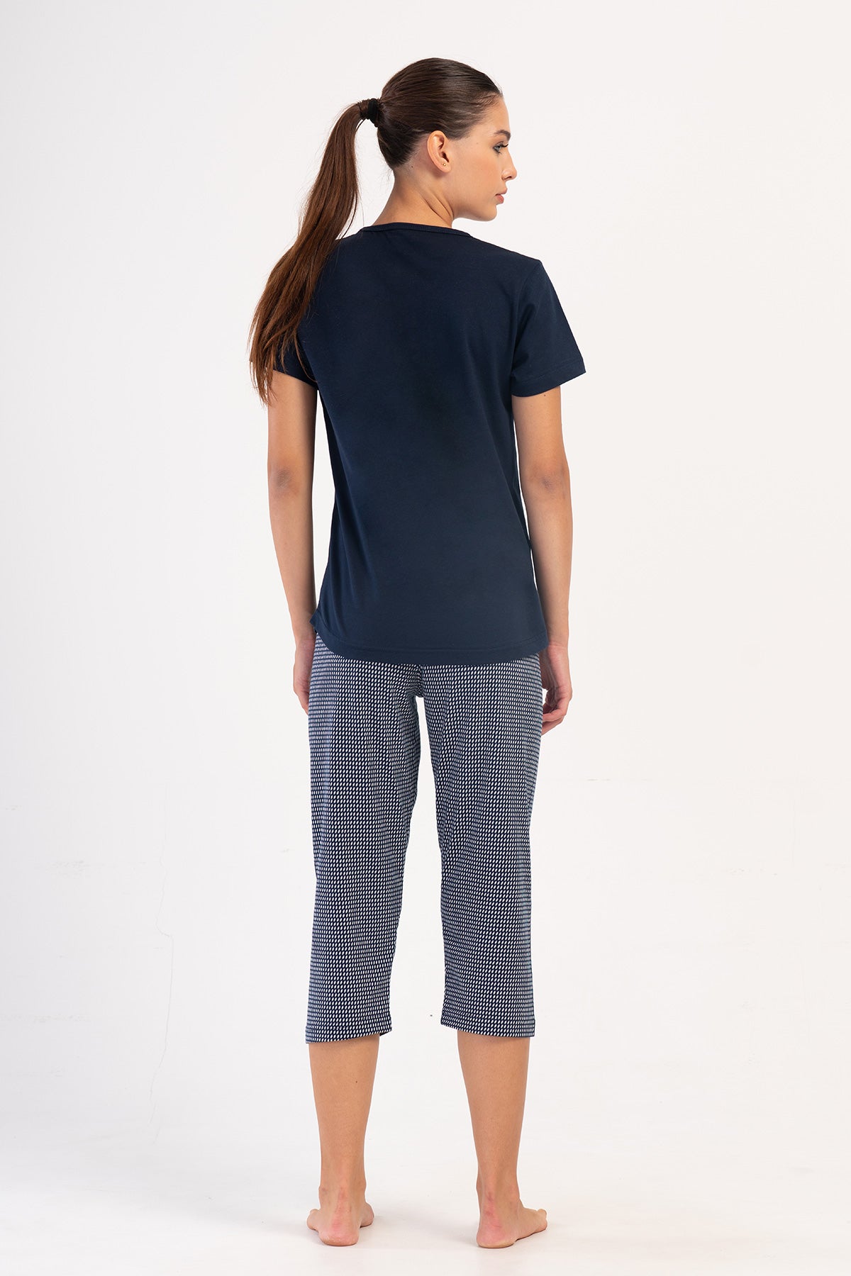 KADIN P.SUPREM O YAKA KISA KOL ETEGI OVAL KAPRI TAKIM