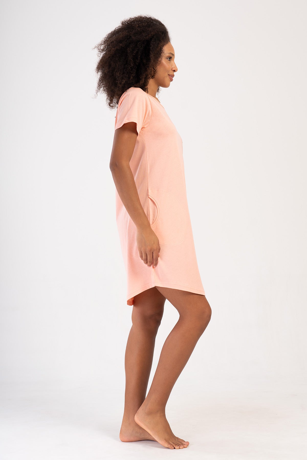 KADIN P.SUPREM O YAKA KISA KOL ETEGI OVAL CEPLI TUNIK