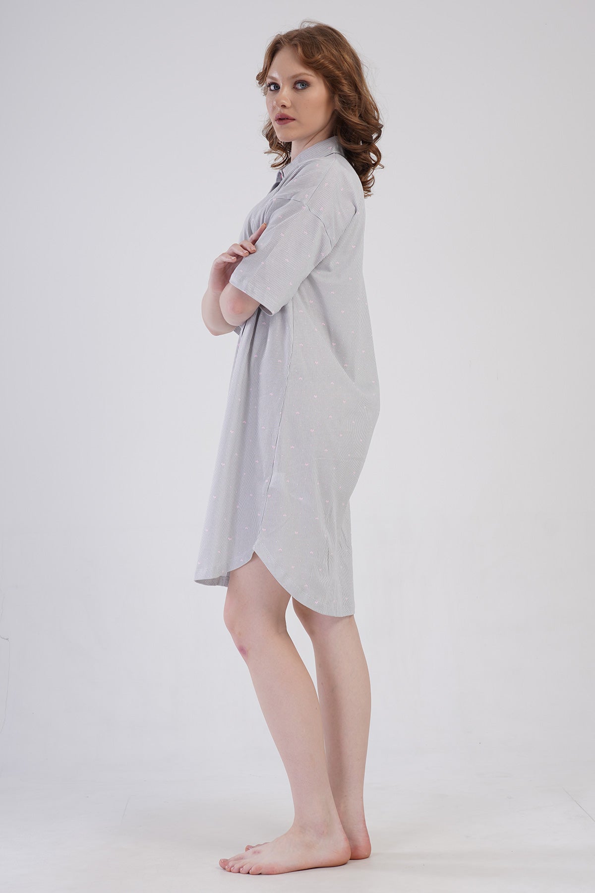 KADIN P.SUPREM DUSUK OMUZLU TAMAMI DUGMELI KISA KOL ETEGI OVAL GOMLEK TUNIK