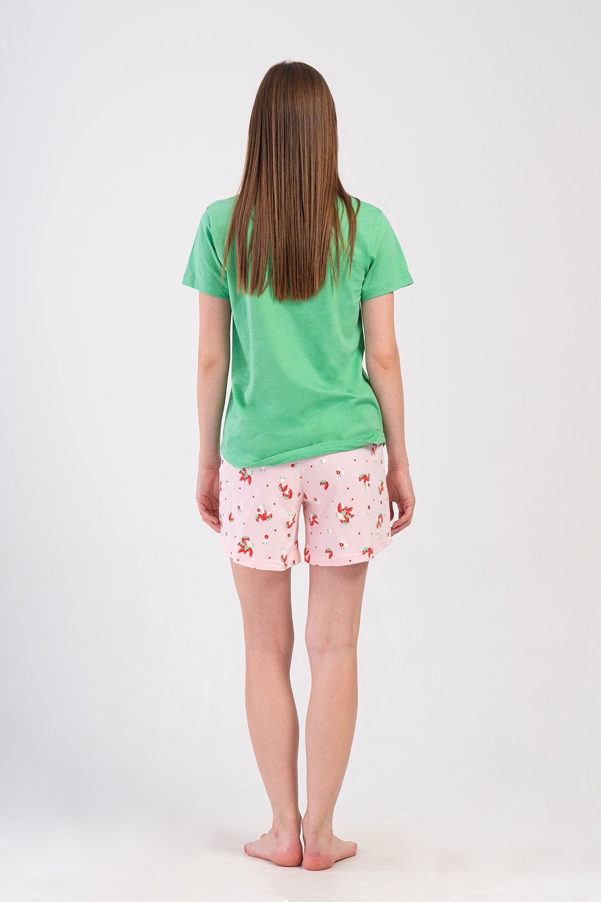 KADIN P.SUPREM O YAKA KISA KOL ETEGI OVAL SORT TAKIM