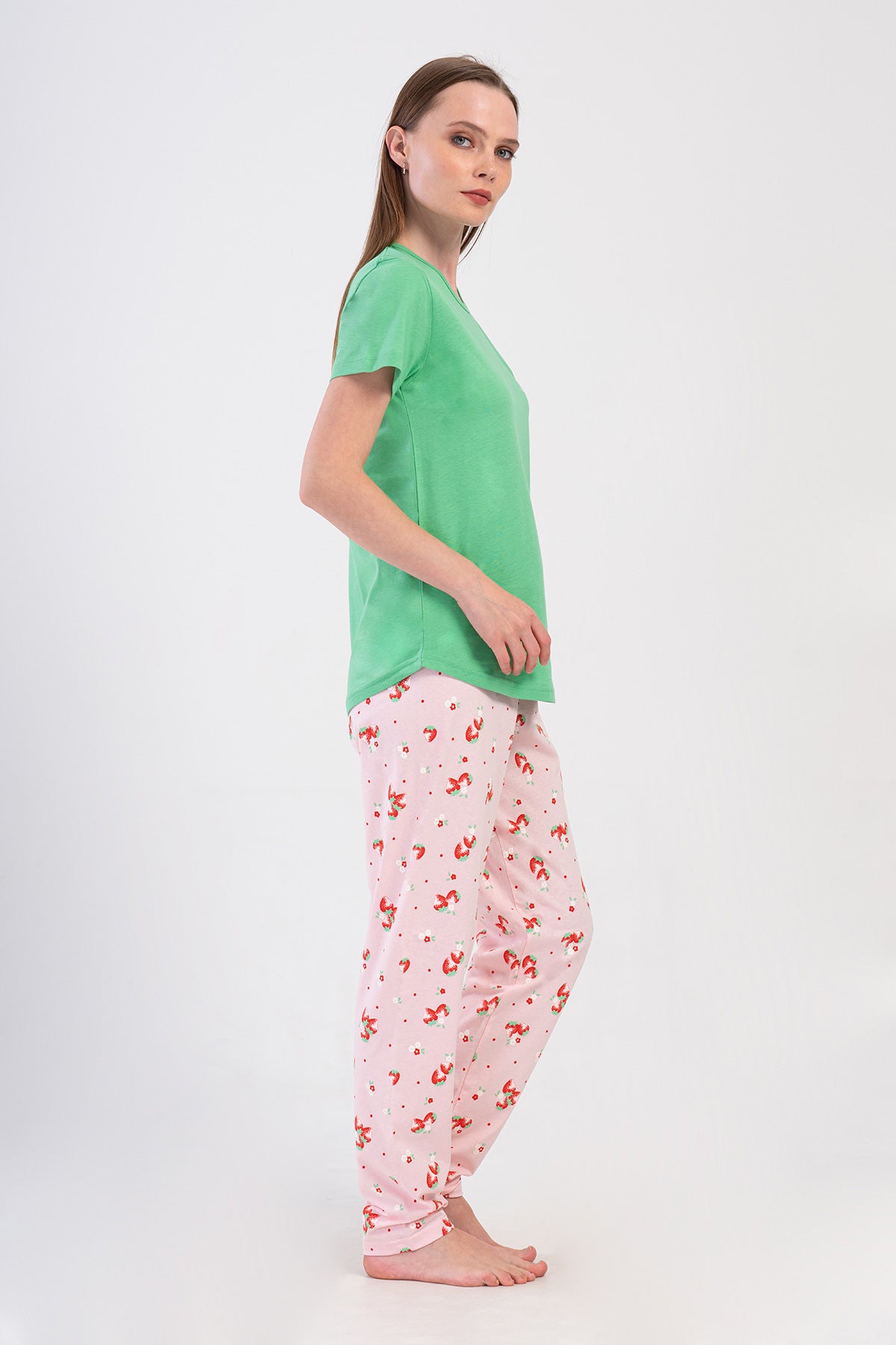 KADIN P.SUPREM O YAKA KISA KOL ETEGI OVAL PIJAMA TAKIM