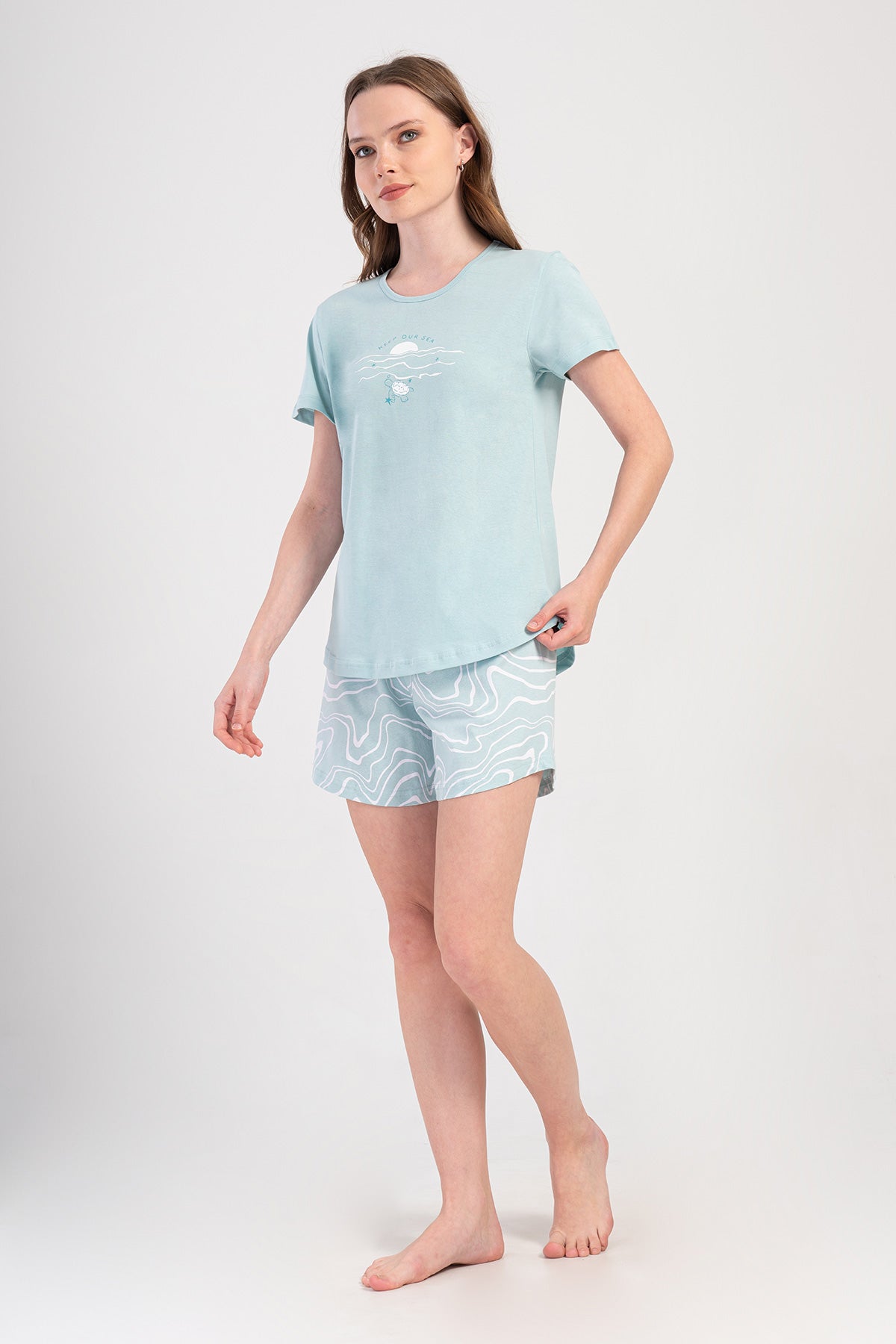 KADIN P.SUPREM O YAKA KISA KOL ETEGI OVAL SORT TAKIM