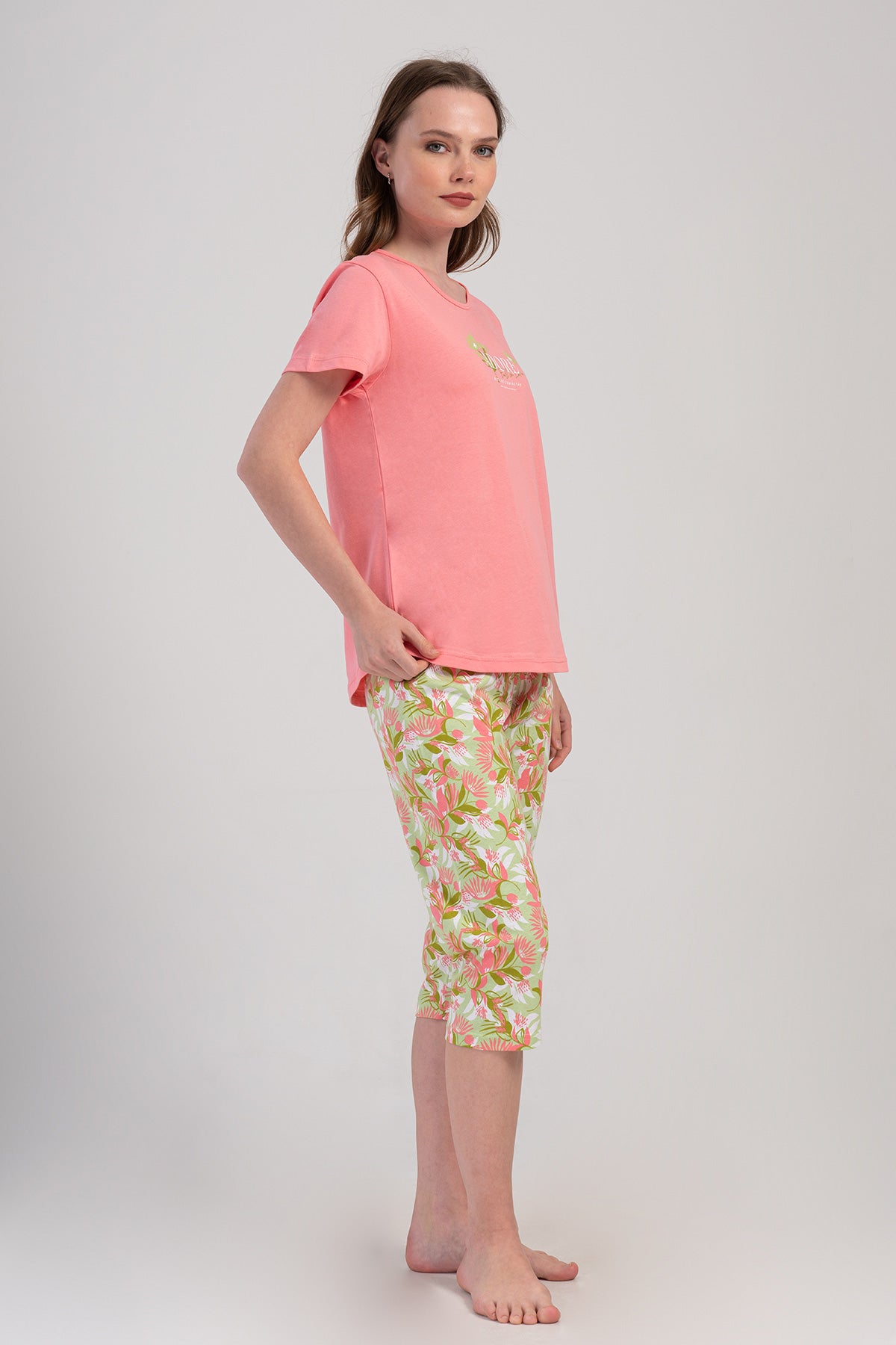 Woman Supreme Lase Capri Set