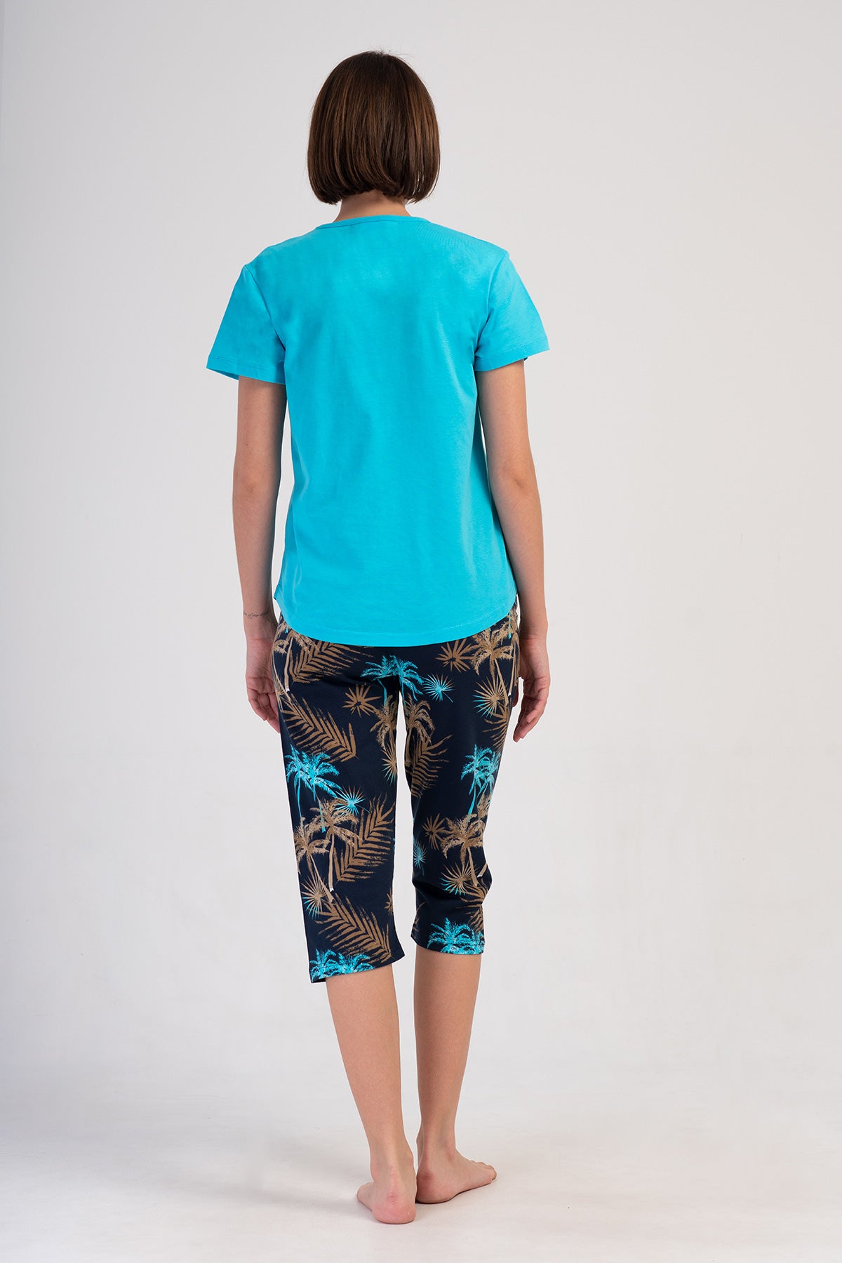 KADIN P.SUPREM O YAKA KISA KOL ETEGI OVAL KAPRI TAKIM