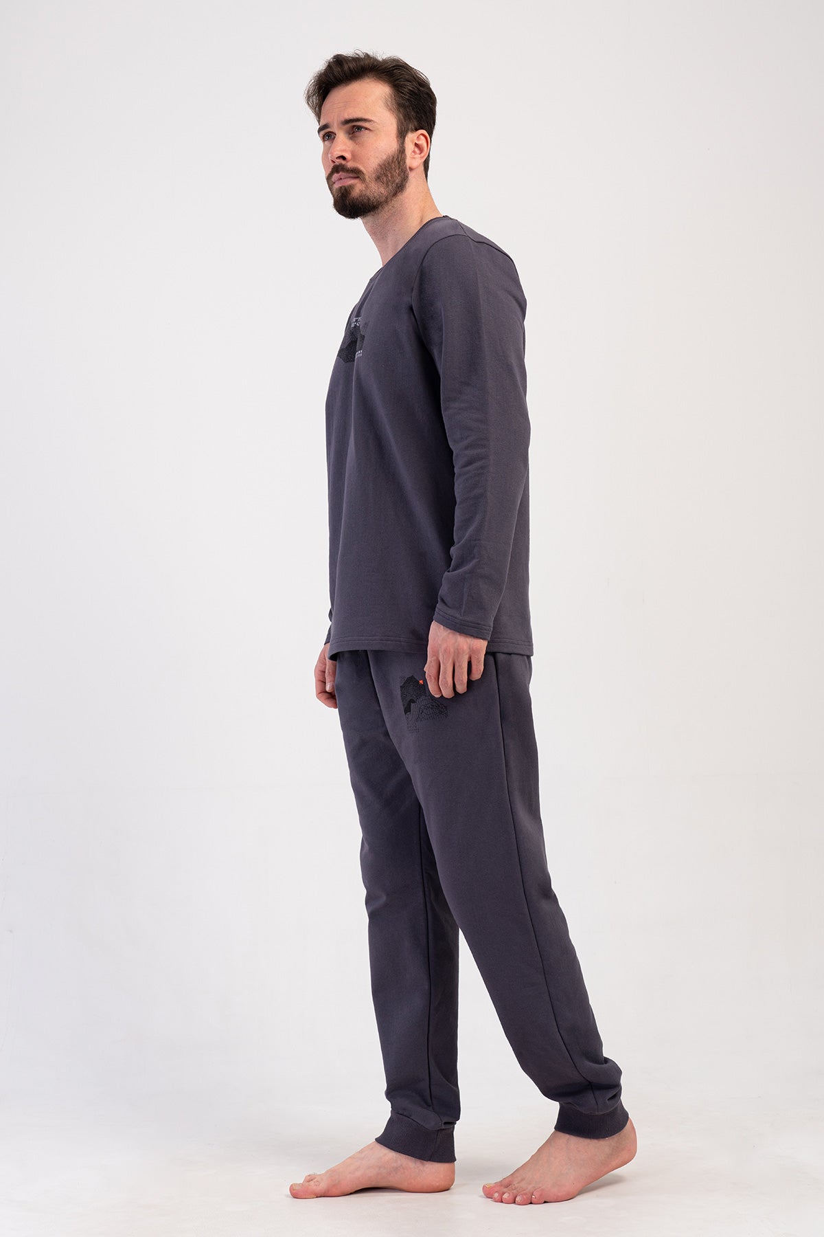 CEPLI ERKEK 2IPLIK O YAKA UZUN KOL MANSETLI PIJAMA TAKIM