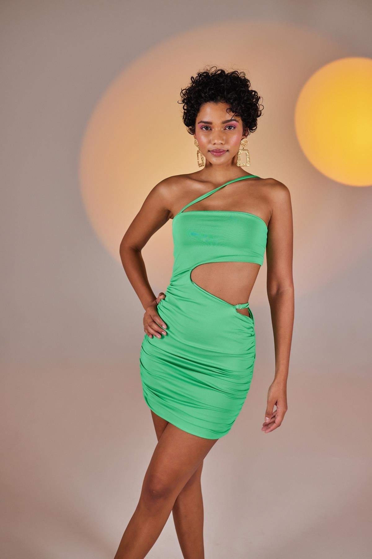 Çapraz Askı Detaylı Bel Dekolteli Drapeli Mini Bae Elbise Yeşil Yeşil L