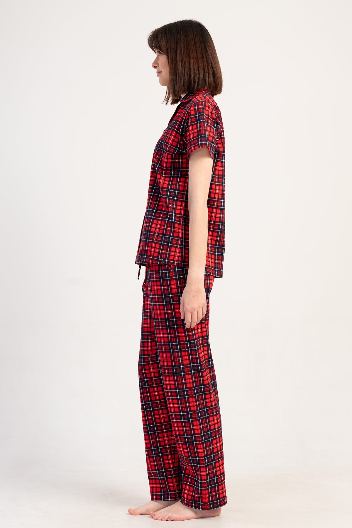 KADIN P.SUPREM GOMLEK YAKA TAMAMI DUGMELI KISA KOL ETEGI OVAL CEPLI PIJAMA TAKIM