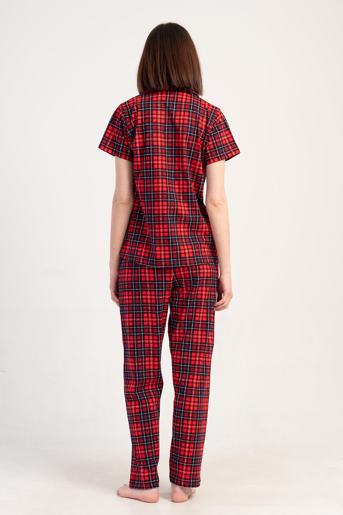 KADIN P.SUPREM GOMLEK YAKA TAMAMI DUGMELI KISA KOL ETEGI OVAL CEPLI PIJAMA TAKIM