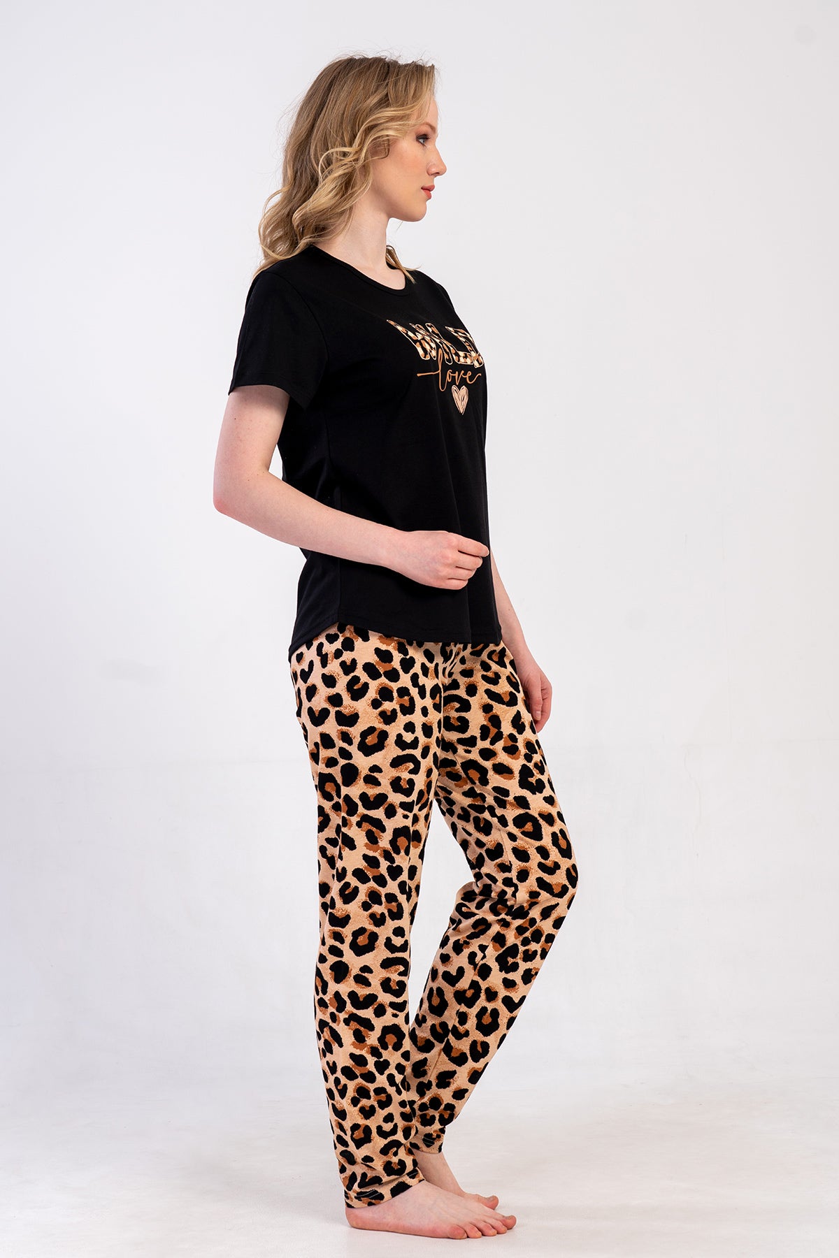 KADIN P.SUPREM BATTAL XXL O YAKA KISA KOL ETEGI OVAL PIJAMA TAKIM