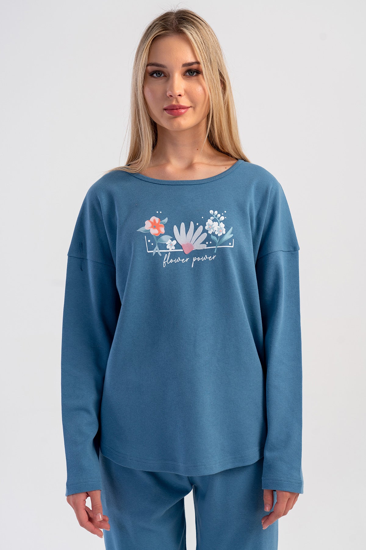 KADIN INTERLOK O YAKA DUSUK OMUZLU UZUN KOL ETEGI OVAL CEPLI PIJAMA TAKIM