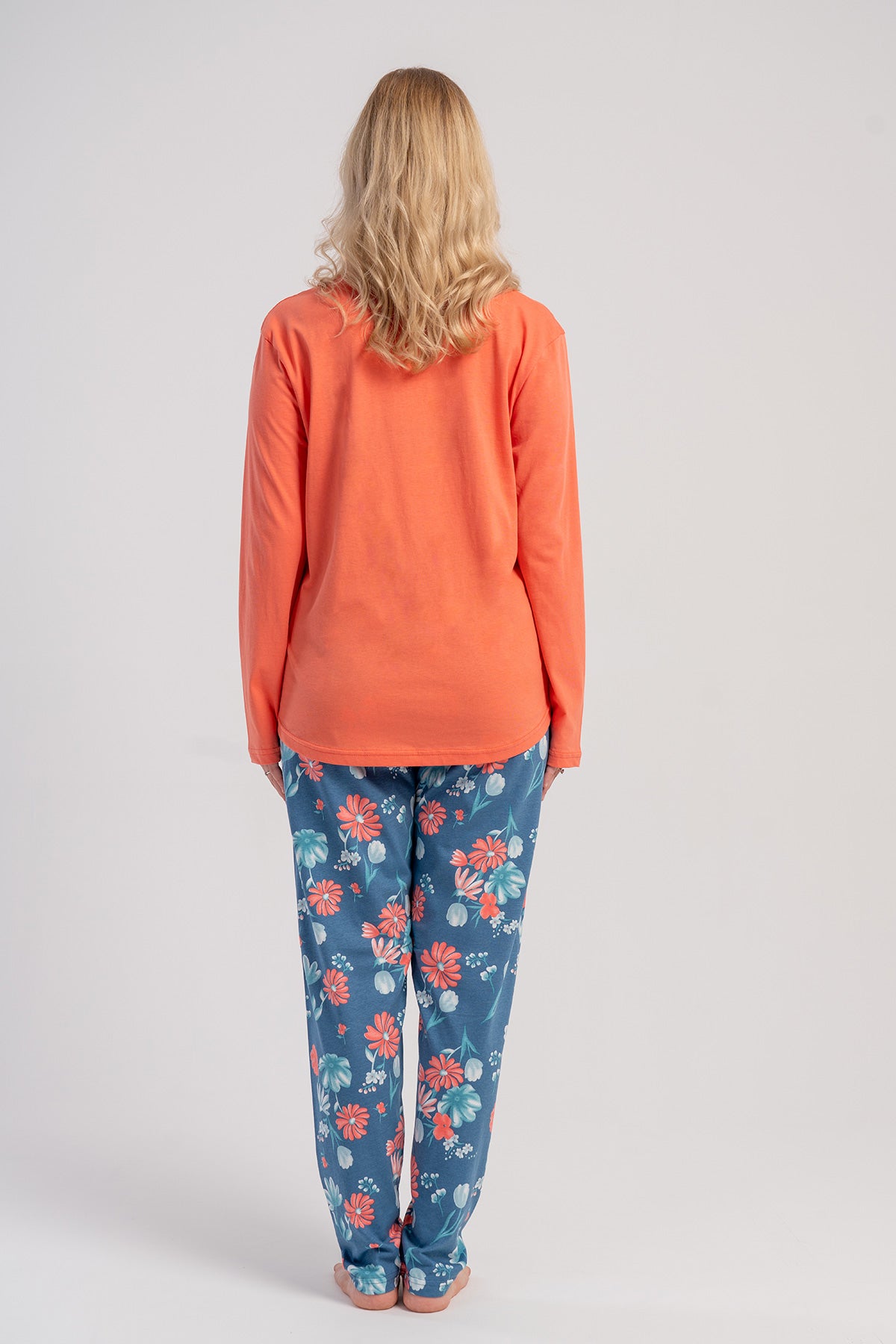 KADIN P.SUPREM XXL O YAKA UZUN KOL ETEGI OVAL PIJAMA TAKIM