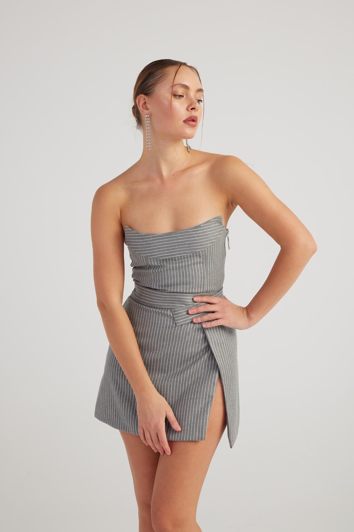 Simli Çizgili Crop Eden Büstiyer Gri