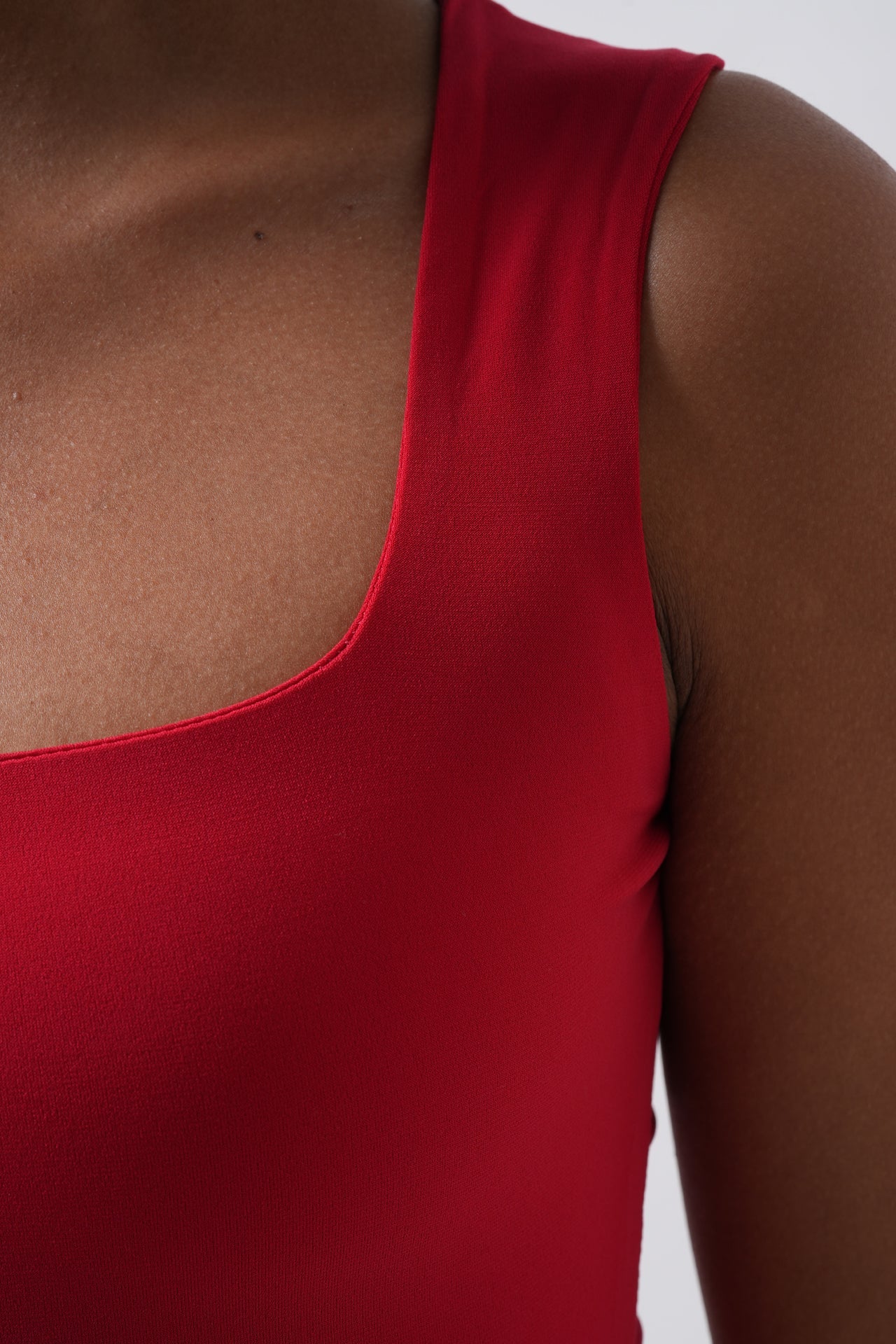 Kare Yaka Kalın Askılı Kırmızı Bodysuit