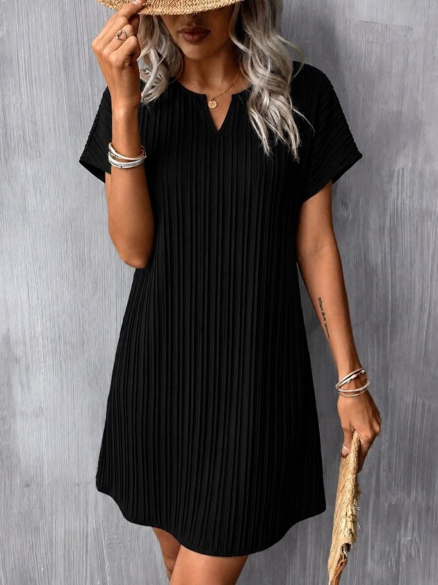 Women's Short Sleeve V-Neck Short Jacquard Crinkle Dress