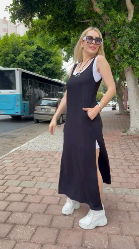 Kadın Askılı Yuvarlak Yakalı Cepli Yırtmaç Detaylı Viskon Elbise Ve Atlet Ikili Takım