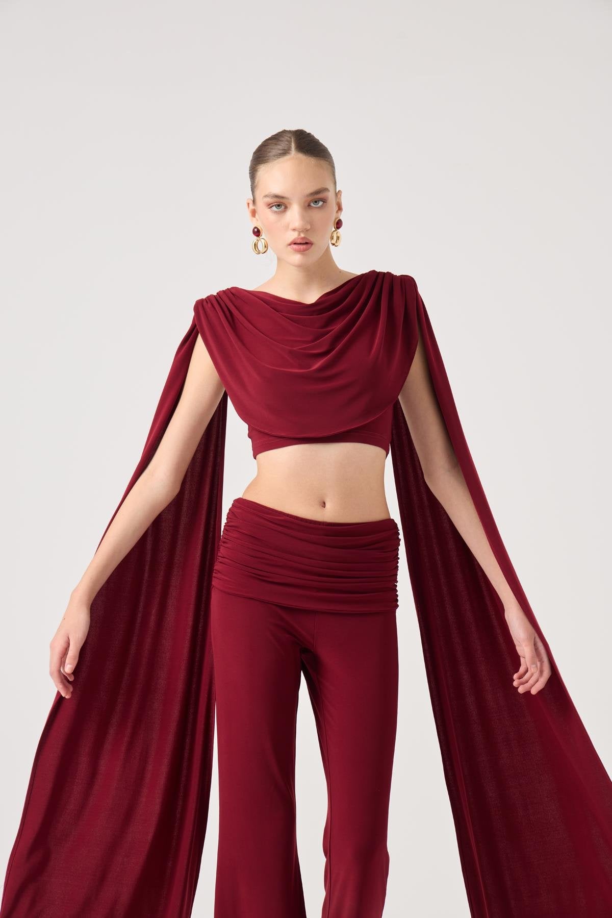 Şal Detaylı Bluz ve İspanyol Pantolonlu Finley Takım Bordo