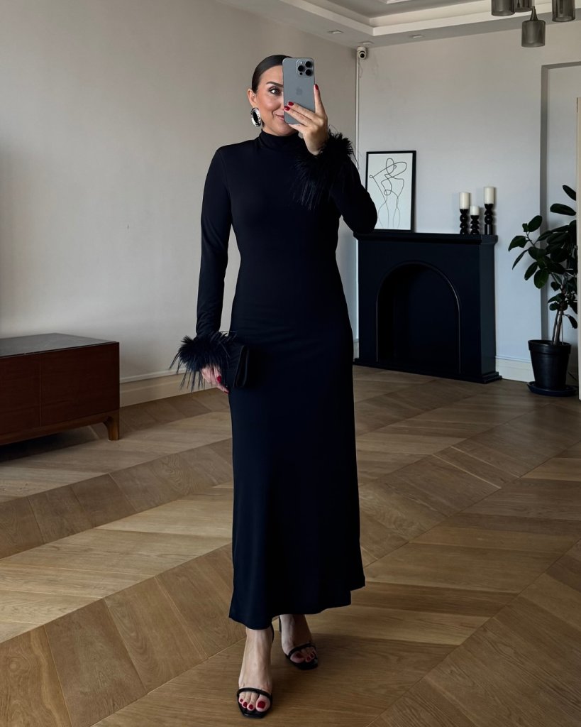 Women's Long Sleeve Turtleneck Sleeve Cuff Feather Detail Long Crepe Dress