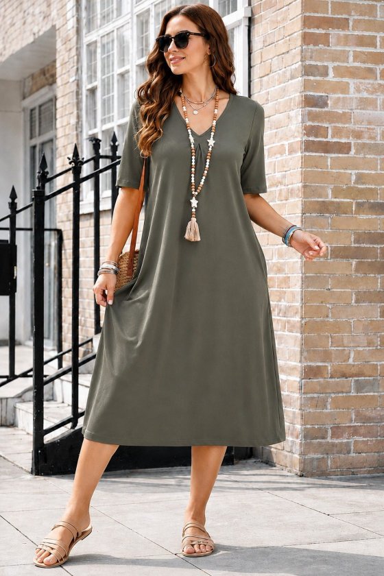 Women's Short Sleeve V-Neck Pocket Detail Midi Viscose Dress