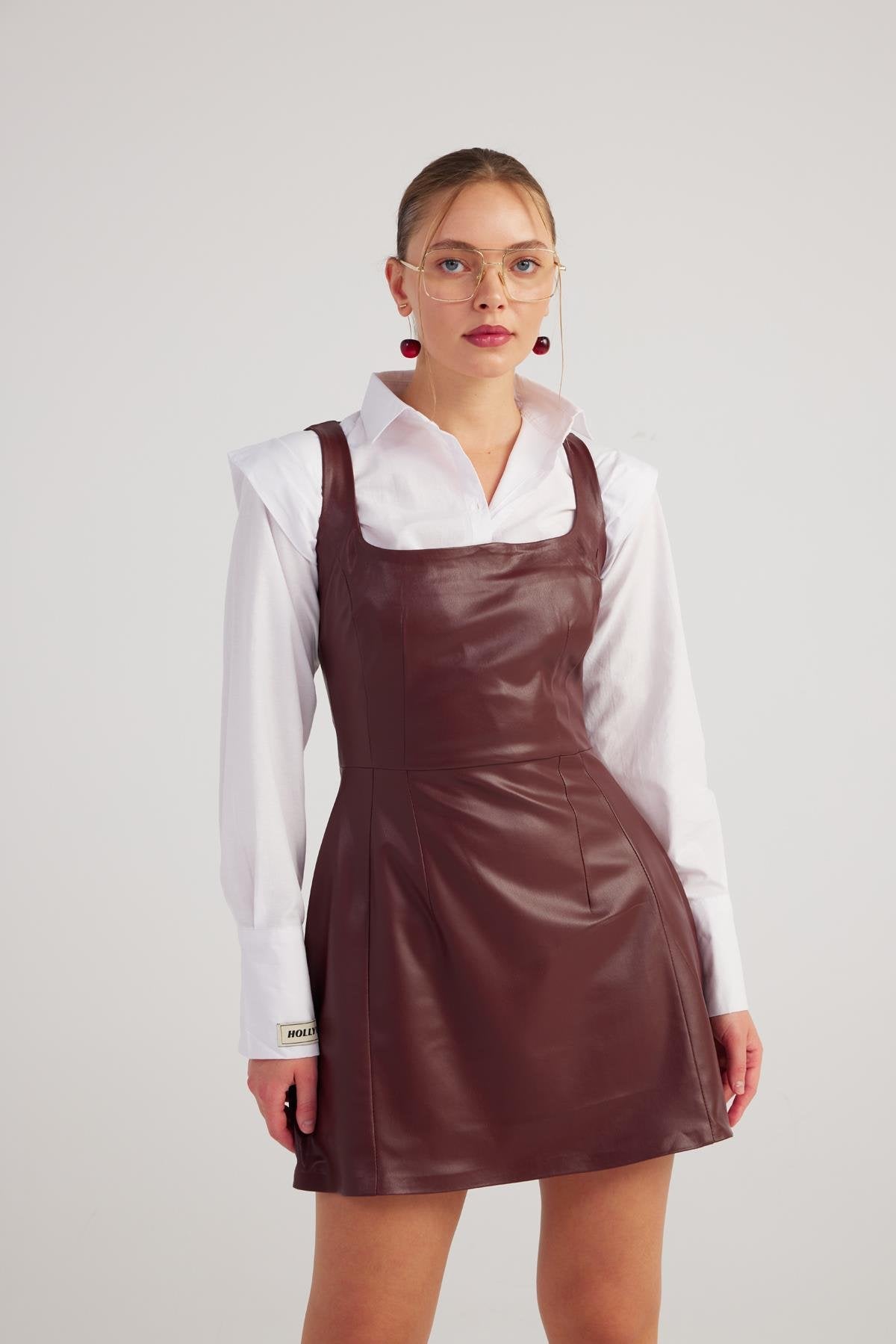 Larissa Elbise Bordo Bordo M