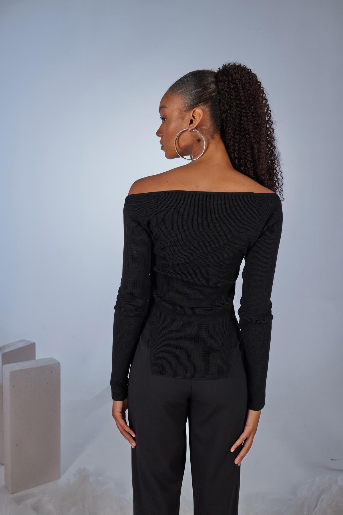 Uzun Kol Kalp Yaka Rolla Kazak Siyah