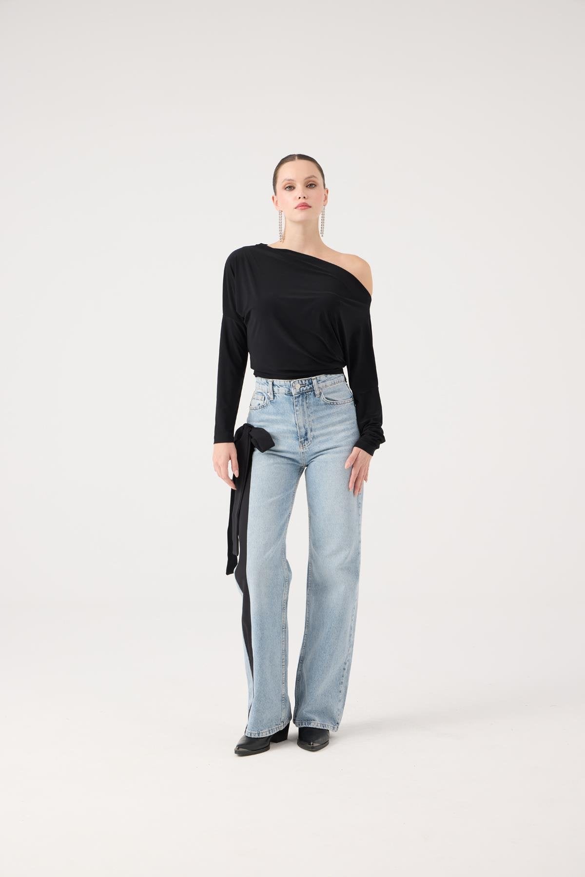 Yüksek Bel Kurdele Detaylı Wide Leg Kyla Jean Pantolon Siyah