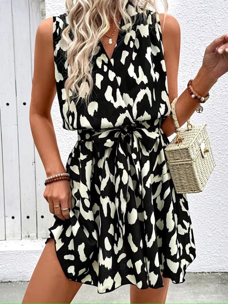 Women's Strap Wrap Collar Belted Patterned Short Dress