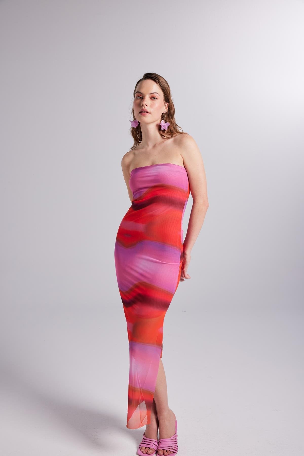 Astarlı Desenli Straplez Tül Hued Elbise Pembe