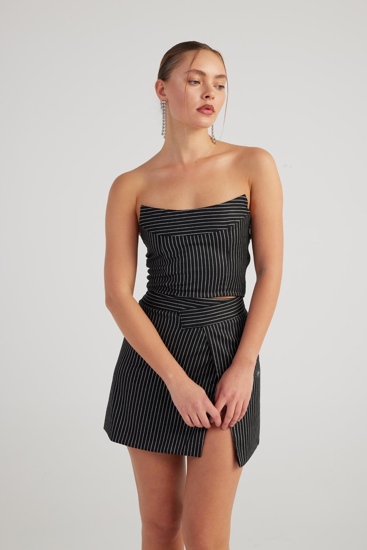 Simli Çizgili Crop Eden Büstiyer Siyah