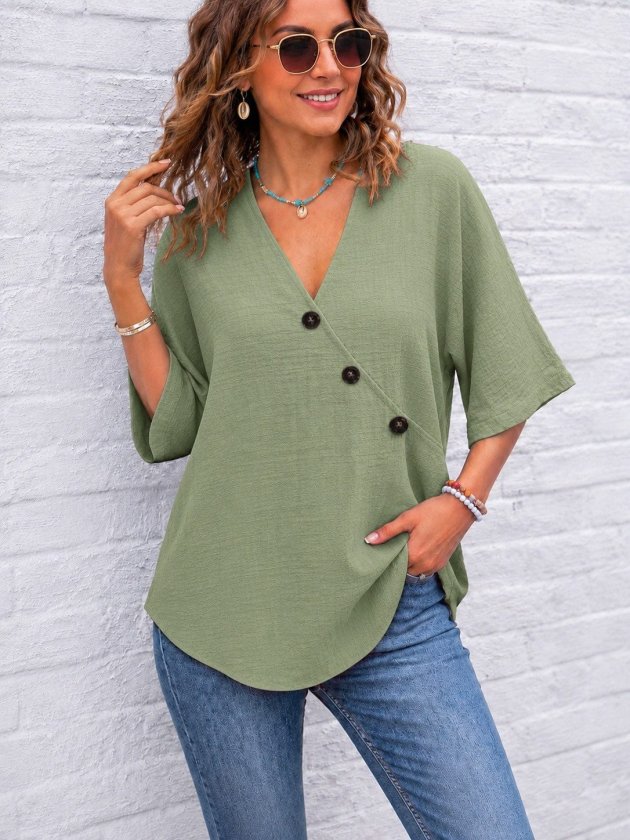 Women's Short Sleeve V-Neck Buttoned Blouse