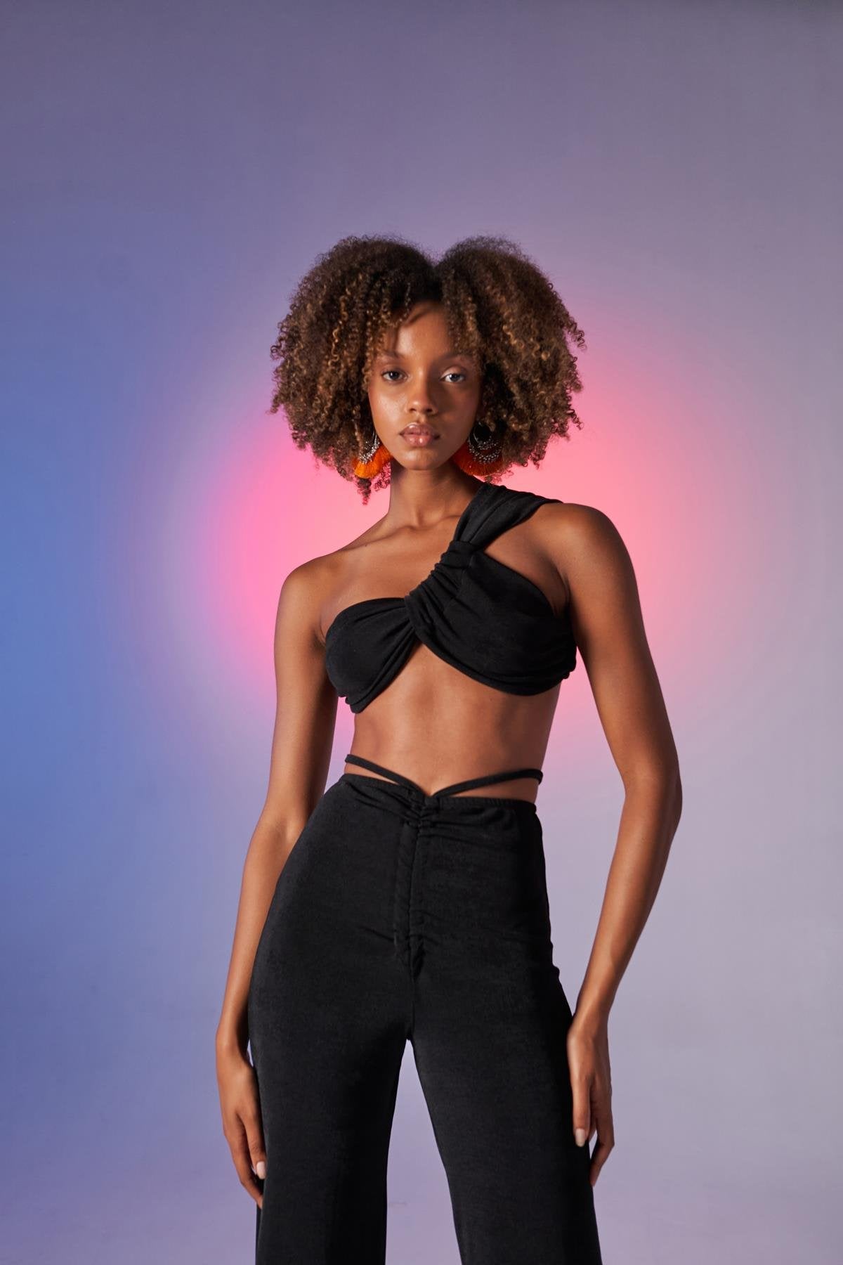 Omuz Detaylı Beatrice Crop Siyah