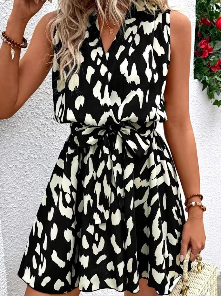 Women's Strap Wrap Collar Belted Patterned Short Dress