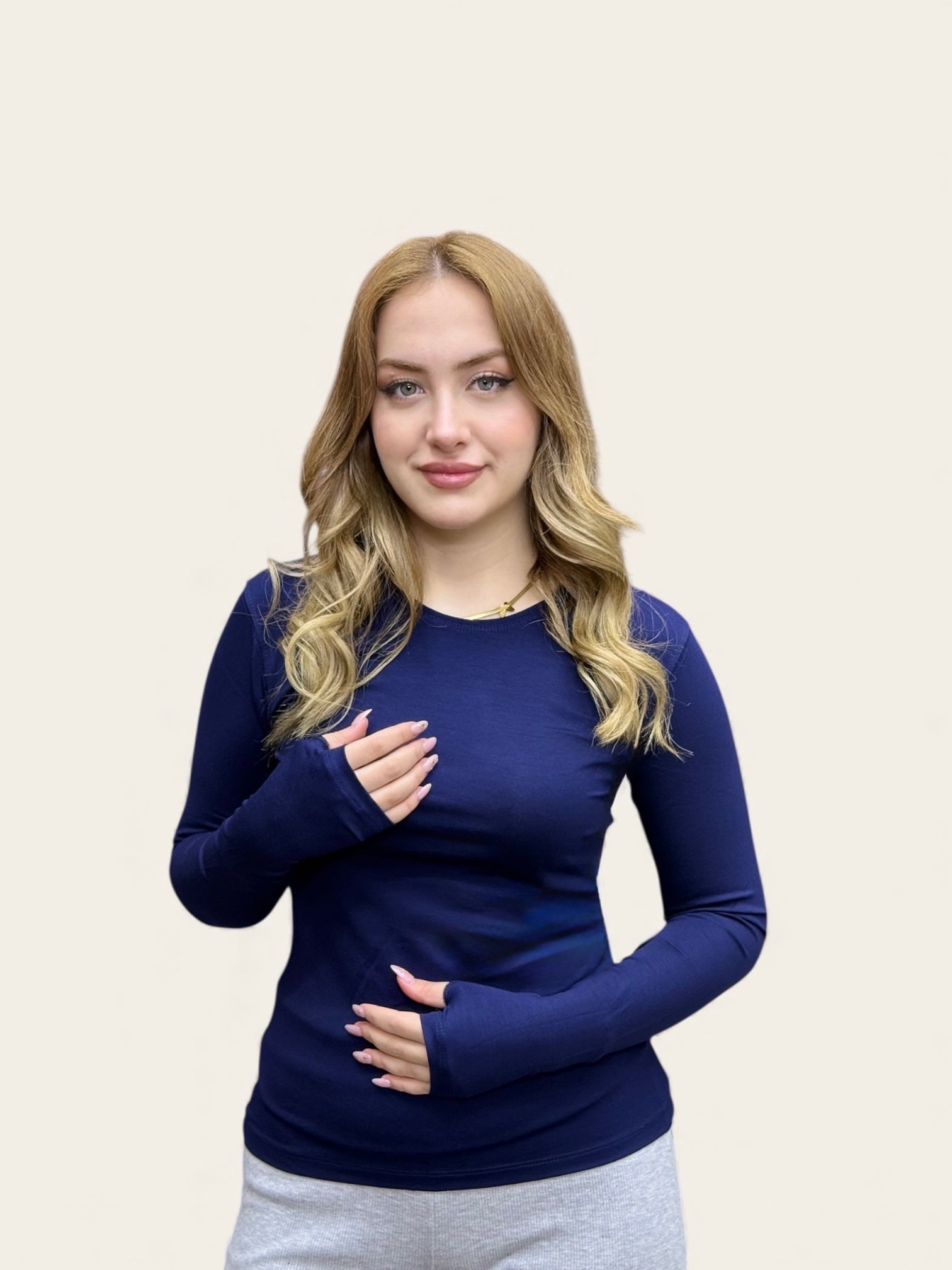 PARMAK GEÇMELİ BADİ