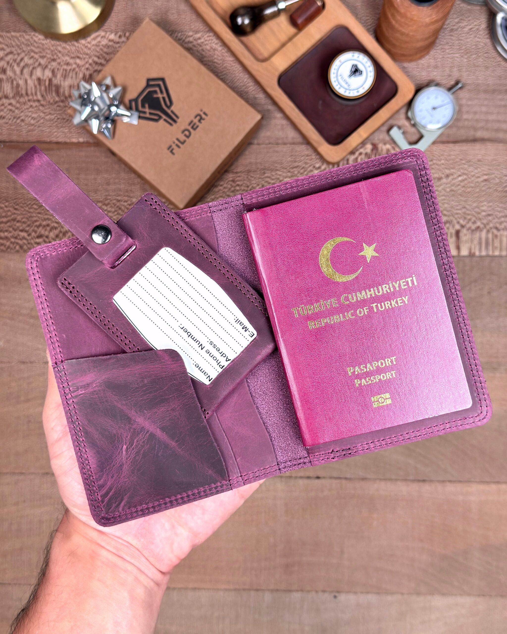 Pasaport Kabı ve Valiz Etiketi Hakiki Deri 2038 - Mürdüm