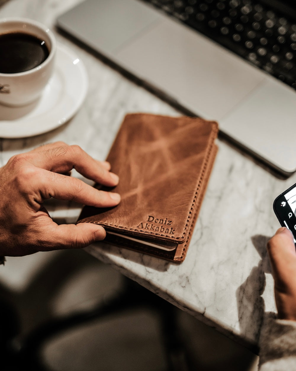Defter Kılıfı – Fındık Renk Hakiki Deri, Kapaklı Model | 2051