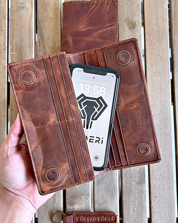 Telefon Bölmeli Cüzdan, Deri Defter Kılıfı ve Deri Anahtarlık Seti