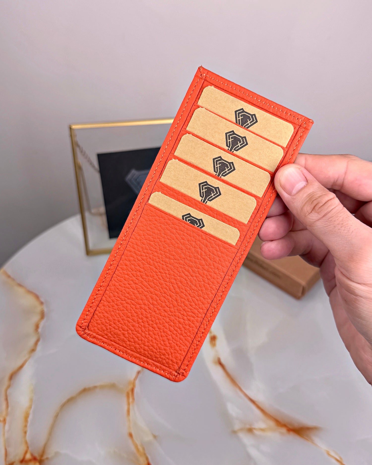 Telefon Bölmeli Kadın Cüzdan – Turuncu Renk, Mıknatıslı Hakiki Deri | 2047