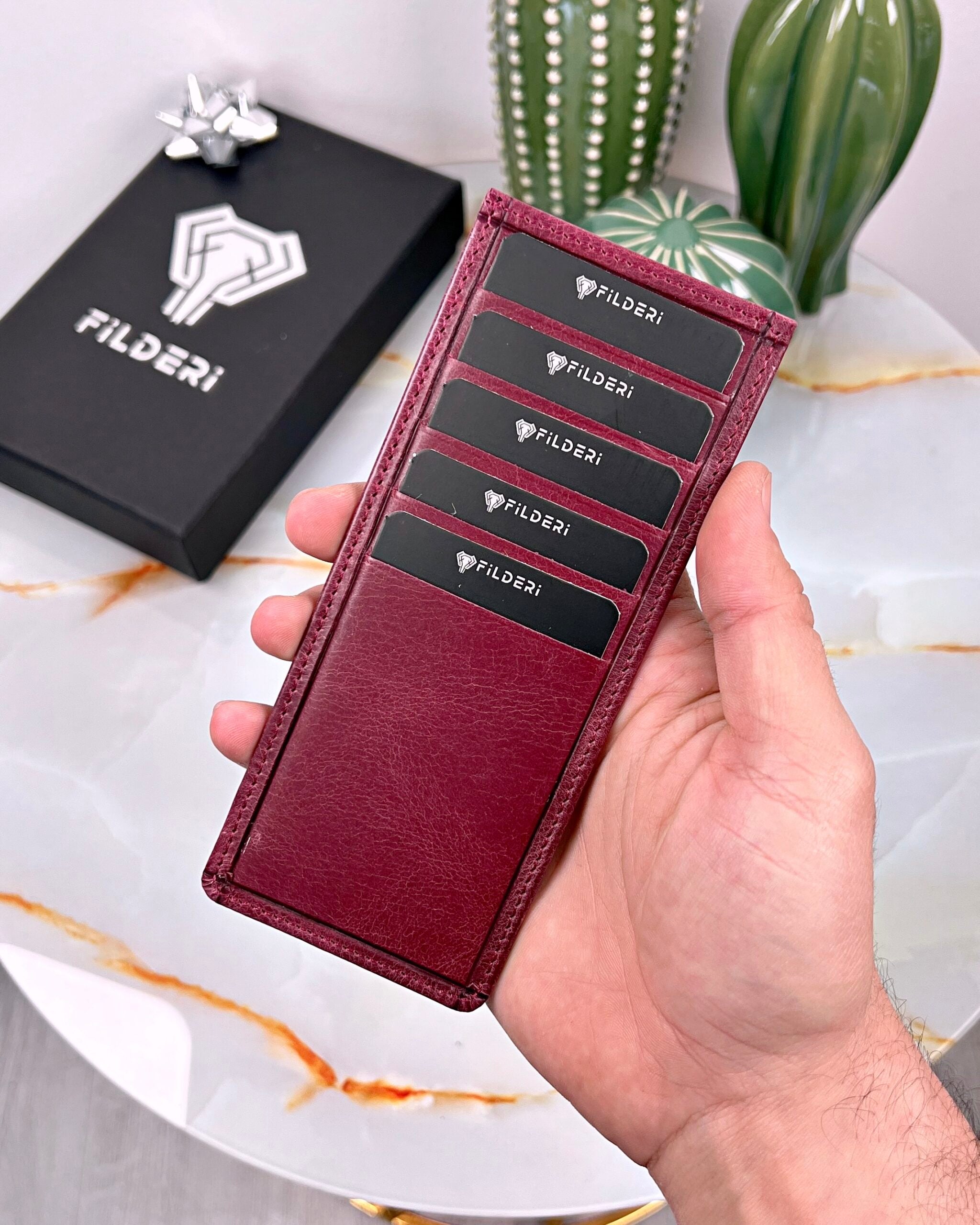 Telefon Bölmeli Kadın Cüzdan – Bordo Renk, Mıknatıslı Hakiki Deri | 2047
