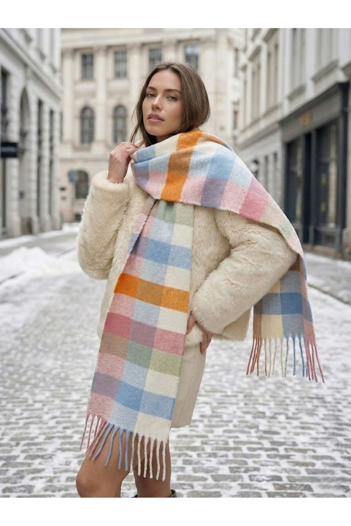 Pembe Kare Desenli Püsküllü Kalın Sıcak Tutan Şık Kışlık Atkı Sal1292