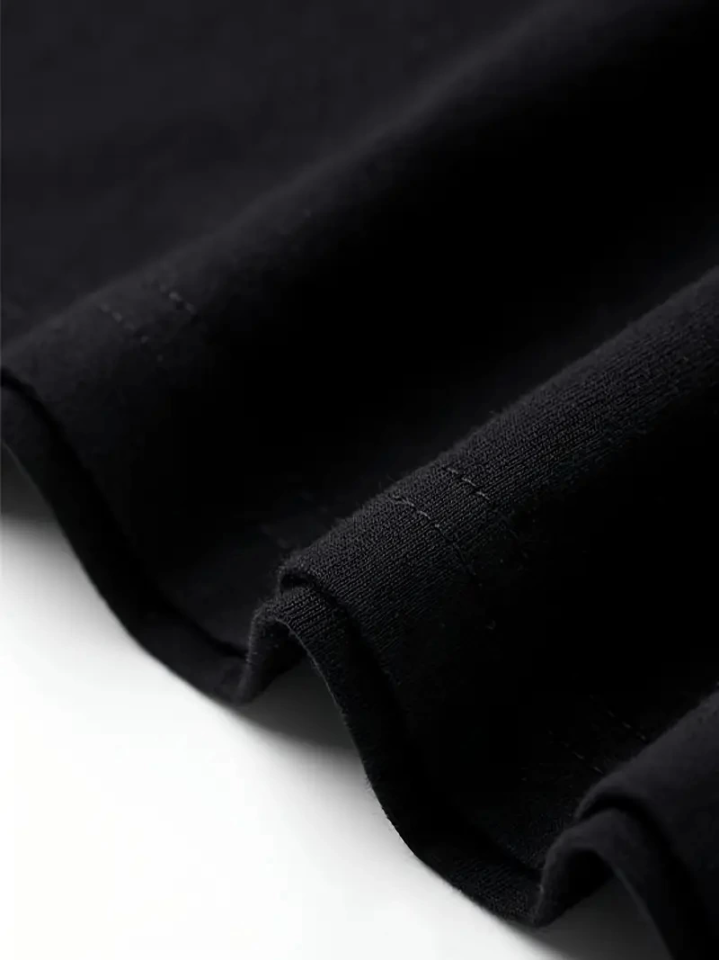 Comfortable Crew Neck T-shirt, Creative Cartoon Print - Soft Polyester, Suitable for All Seasons - Black