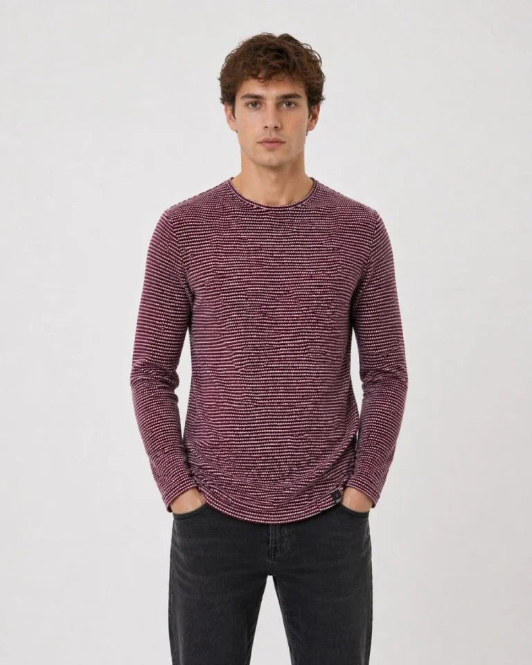 Men's Textured Striped Long Sleeve T-Shirt Oval Cut - Burgundy
