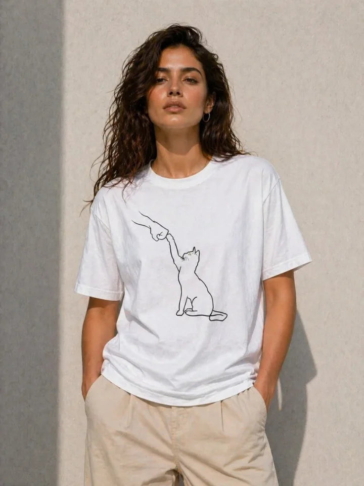 Minimal Cat Drawing Printed Short Sleeve Summer T-Shirt - White