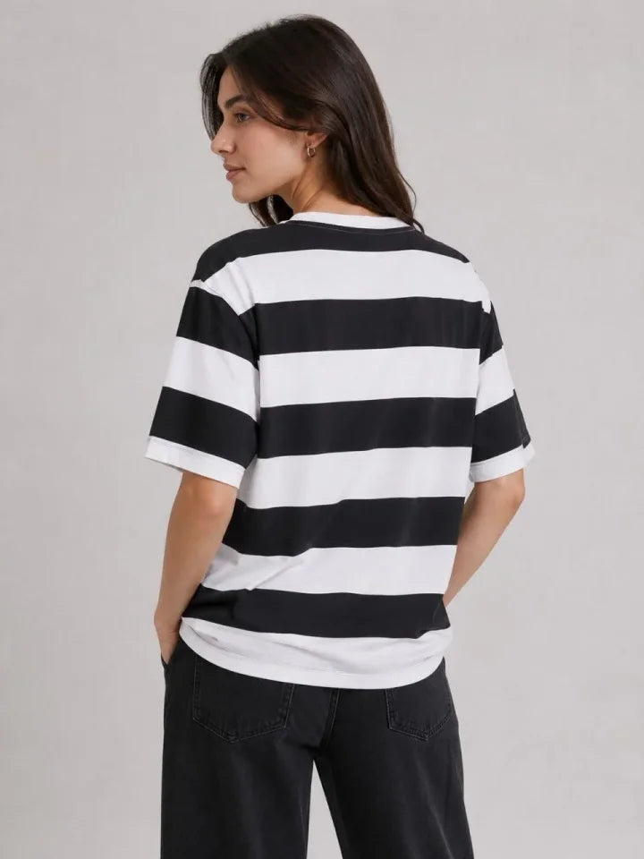 Çizgili Oversize Tişört Bisiklet Yaka Kısa Kol Yazlık T-Shirt - Siyah