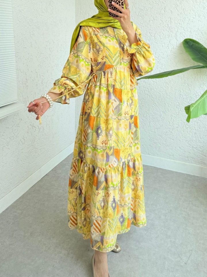 Yandan Bağcıklı Kolu Lastikli Yarım Düğmeli Viskon Elbise -Yağ Yeşili